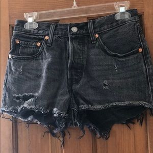 Black 501 denim cutoff shorts